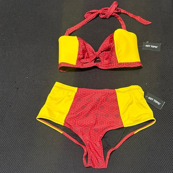 Iron Man Women’s Bikini Bathing Swim Suit Hot Topic 2-piece Marvel NWT Mixed Siz - Picture 2 of 14